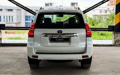 Toyota Land Cruiser Prado 150 рестайлинг 2, 2018 год, 5 200 000 рублей, 8 фотография