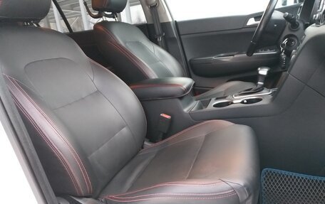 KIA Sportage IV рестайлинг, 2018 год, 1 995 000 рублей, 9 фотография