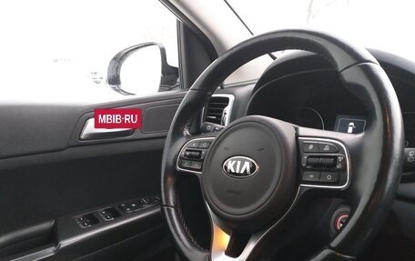 KIA Sportage IV рестайлинг, 2018 год, 1 995 000 рублей, 5 фотография