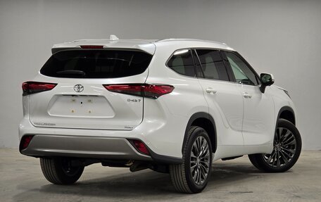 Toyota Highlander, 2025 год, 4 998 000 рублей, 4 фотография
