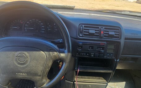 Opel Vectra A, 1994 год, 45 000 рублей, 4 фотография