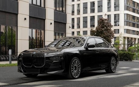 BMW 7 серия, 2026 год, 100 000 000 рублей, 1 фотография