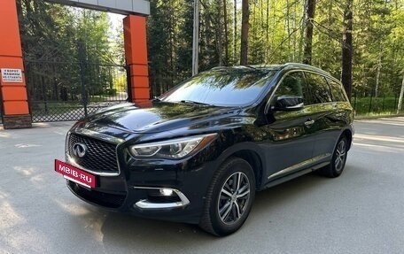 Infiniti QX60 I рестайлинг, 2017 год, 2 050 000 рублей, 2 фотография