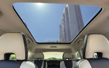 Volvo V40 II рестайлинг, 2014 год, 1 600 000 рублей, 12 фотография