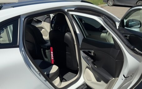 Volvo V40 II рестайлинг, 2014 год, 1 600 000 рублей, 9 фотография