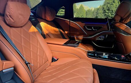 Mercedes-Benz Maybach S-Класс, 2024 год, 25 000 000 рублей, 13 фотография