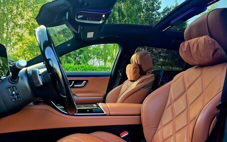 Mercedes-Benz Maybach S-Класс, 2024 год, 25 000 000 рублей, 17 фотография
