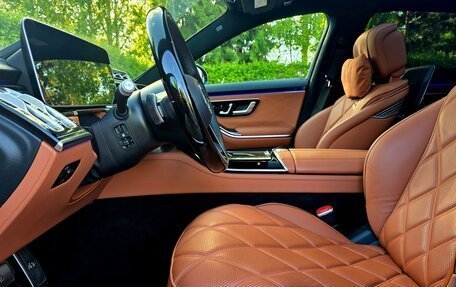 Mercedes-Benz Maybach S-Класс, 2024 год, 25 000 000 рублей, 16 фотография