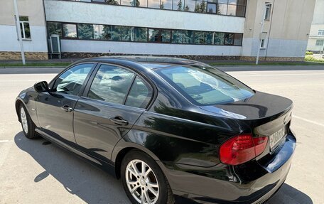BMW 3 серия, 2009 год, 950 000 рублей, 13 фотография