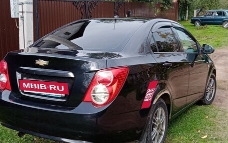 Chevrolet Aveo III, 2013 год, 500 000 рублей, 3 фотография