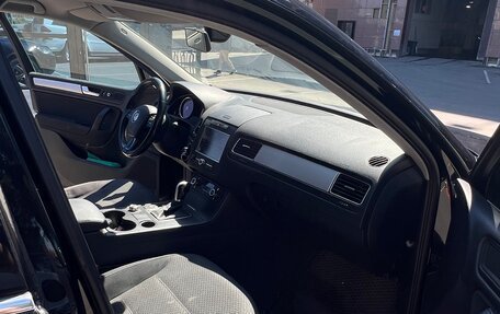 Volkswagen Touareg III, 2010 год, 1 650 000 рублей, 12 фотография