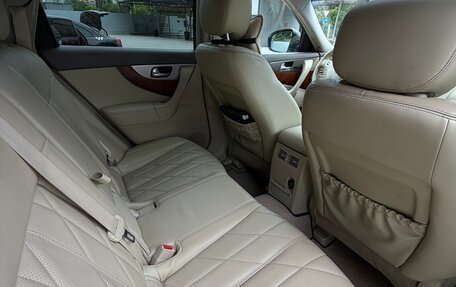 Infiniti QX70, 2015 год, 2 099 999 рублей, 21 фотография