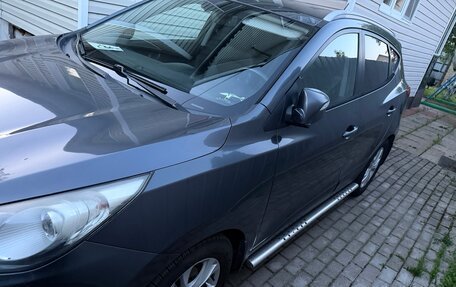 Hyundai ix35 I рестайлинг, 2010 год, 1 050 000 рублей, 4 фотография