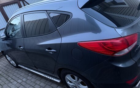 Hyundai ix35 I рестайлинг, 2010 год, 1 050 000 рублей, 3 фотография