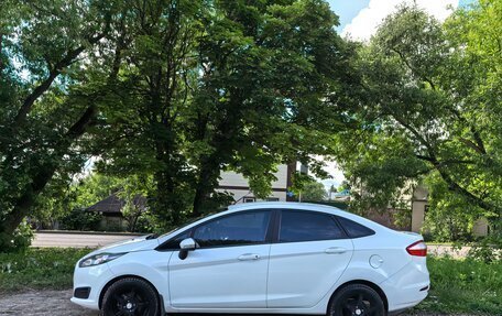 Ford Fiesta, 2015 год, 550 000 рублей, 12 фотография