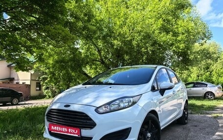 Ford Fiesta, 2015 год, 550 000 рублей, 11 фотография