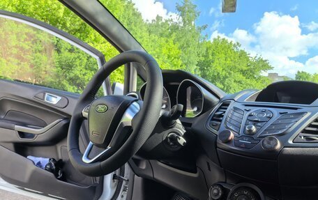 Ford Fiesta, 2015 год, 550 000 рублей, 32 фотография