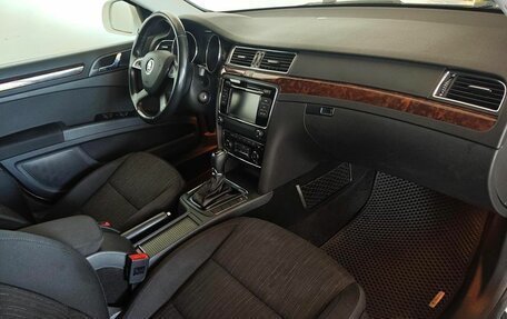 Skoda Superb III рестайлинг, 2013 год, 1 100 000 рублей, 10 фотография