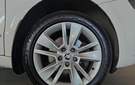 Skoda Superb III рестайлинг, 2013 год, 1 100 000 рублей, 18 фотография