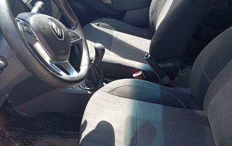 Renault Sandero II рестайлинг, 2020 год, 970 000 рублей, 1 фотография