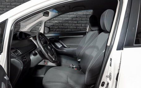 Toyota Verso I, 2013 год, 1 490 000 рублей, 10 фотография