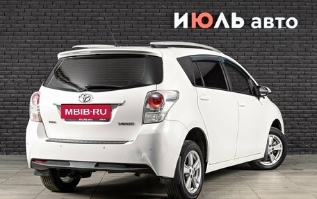 Toyota Verso I, 2013 год, 1 490 000 рублей, 4 фотография