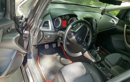 Opel Astra J, 2013 год, 480 000 рублей, 5 фотография