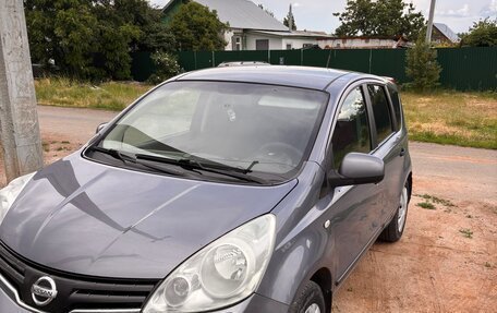 Nissan Note II рестайлинг, 2010 год, 549 000 рублей, 2 фотография