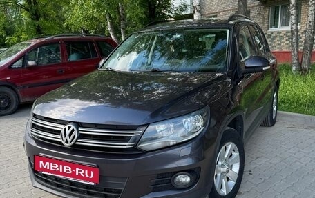 Volkswagen Tiguan I, 2015 год, 1 200 000 рублей, 3 фотография