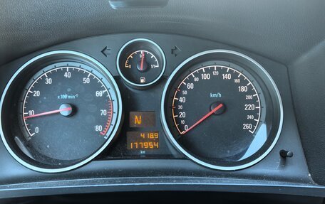 Opel Zafira B, 2011 год, 650 000 рублей, 9 фотография