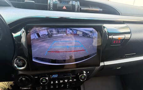 Toyota Hilux VIII, 2021 год, 5 200 000 рублей, 18 фотография