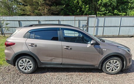 KIA Rio IV, 2018 год, 1 250 000 рублей, 2 фотография