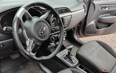 KIA Rio IV, 2018 год, 1 250 000 рублей, 8 фотография
