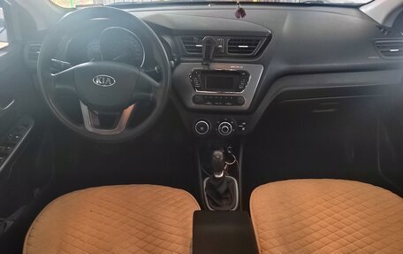 KIA Rio III рестайлинг, 2014 год, 870 000 рублей, 3 фотография
