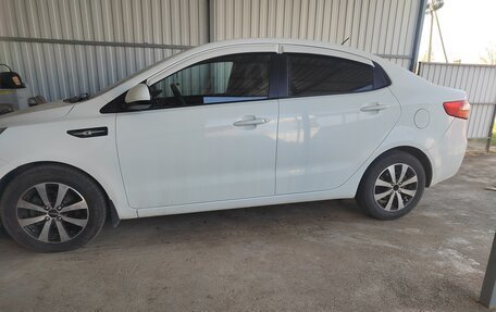 KIA Rio III рестайлинг, 2014 год, 870 000 рублей, 4 фотография