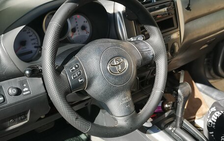 Toyota RAV4, 2004 год, 880 000 рублей, 6 фотография