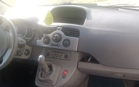 Renault Kangoo II рестайлинг, 2008 год, 649 000 рублей, 7 фотография