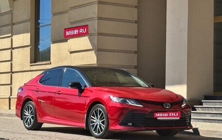 Toyota Camry, 2021 год, 3 150 000 рублей, 5 фотография