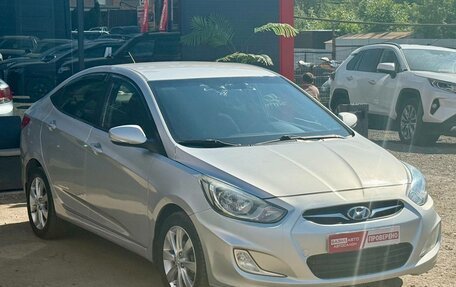 Hyundai Solaris II рестайлинг, 2011 год, 559 000 рублей, 2 фотография
