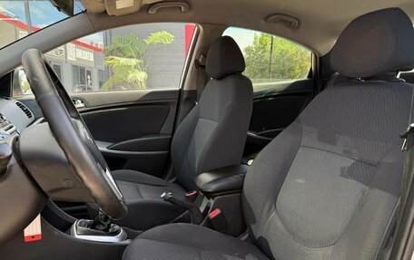 Hyundai Solaris II рестайлинг, 2011 год, 559 000 рублей, 23 фотография