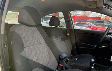 Hyundai Solaris II рестайлинг, 2011 год, 559 000 рублей, 28 фотография
