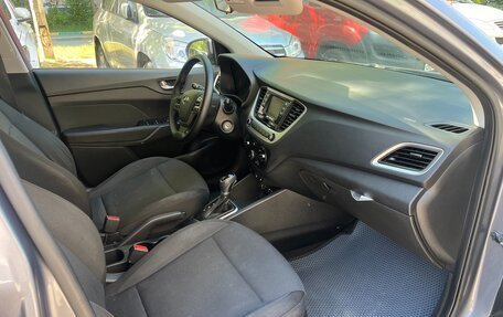 Hyundai Solaris II рестайлинг, 2017 год, 1 140 000 рублей, 2 фотография