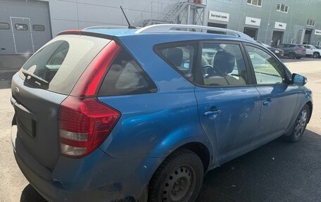 KIA cee'd I рестайлинг, 2010 год, 645 000 рублей, 2 фотография
