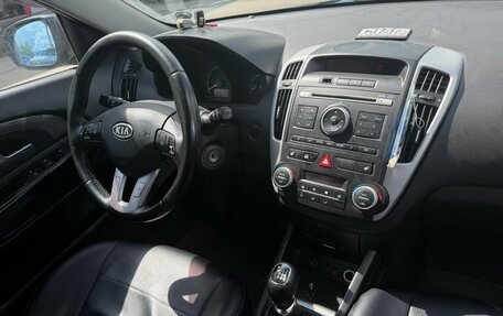 KIA cee'd I рестайлинг, 2010 год, 645 000 рублей, 3 фотография