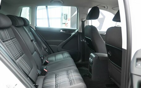 Volkswagen Tiguan I, 2015 год, 1 599 900 рублей, 11 фотография
