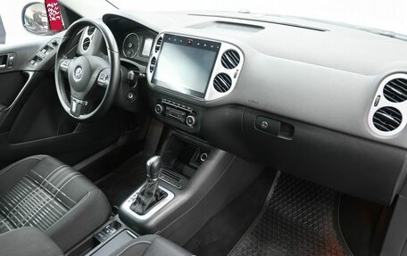 Volkswagen Tiguan I, 2015 год, 1 599 900 рублей, 8 фотография
