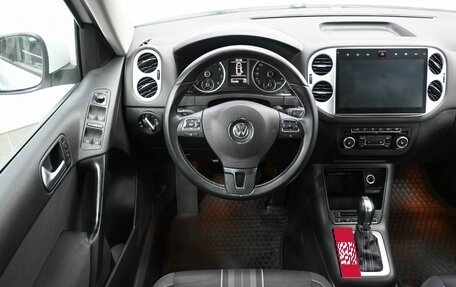 Volkswagen Tiguan I, 2015 год, 1 599 900 рублей, 10 фотография