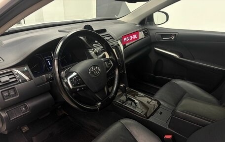 Toyota Camry, 2015 год, 1 990 000 рублей, 14 фотография