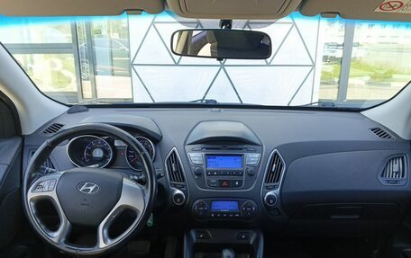 Hyundai ix35 I рестайлинг, 2013 год, 1 349 000 рублей, 18 фотография