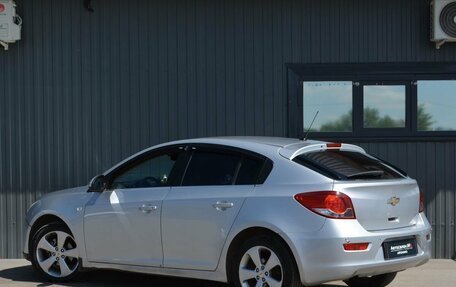 Chevrolet Cruze II, 2011 год, 779 999 рублей, 4 фотография